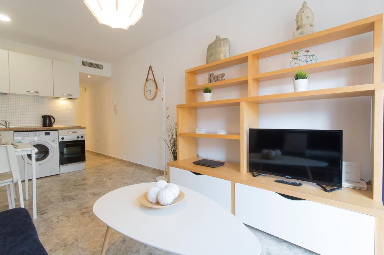 Apartamento Santuario De La Victoria Malaga Luaran gambar