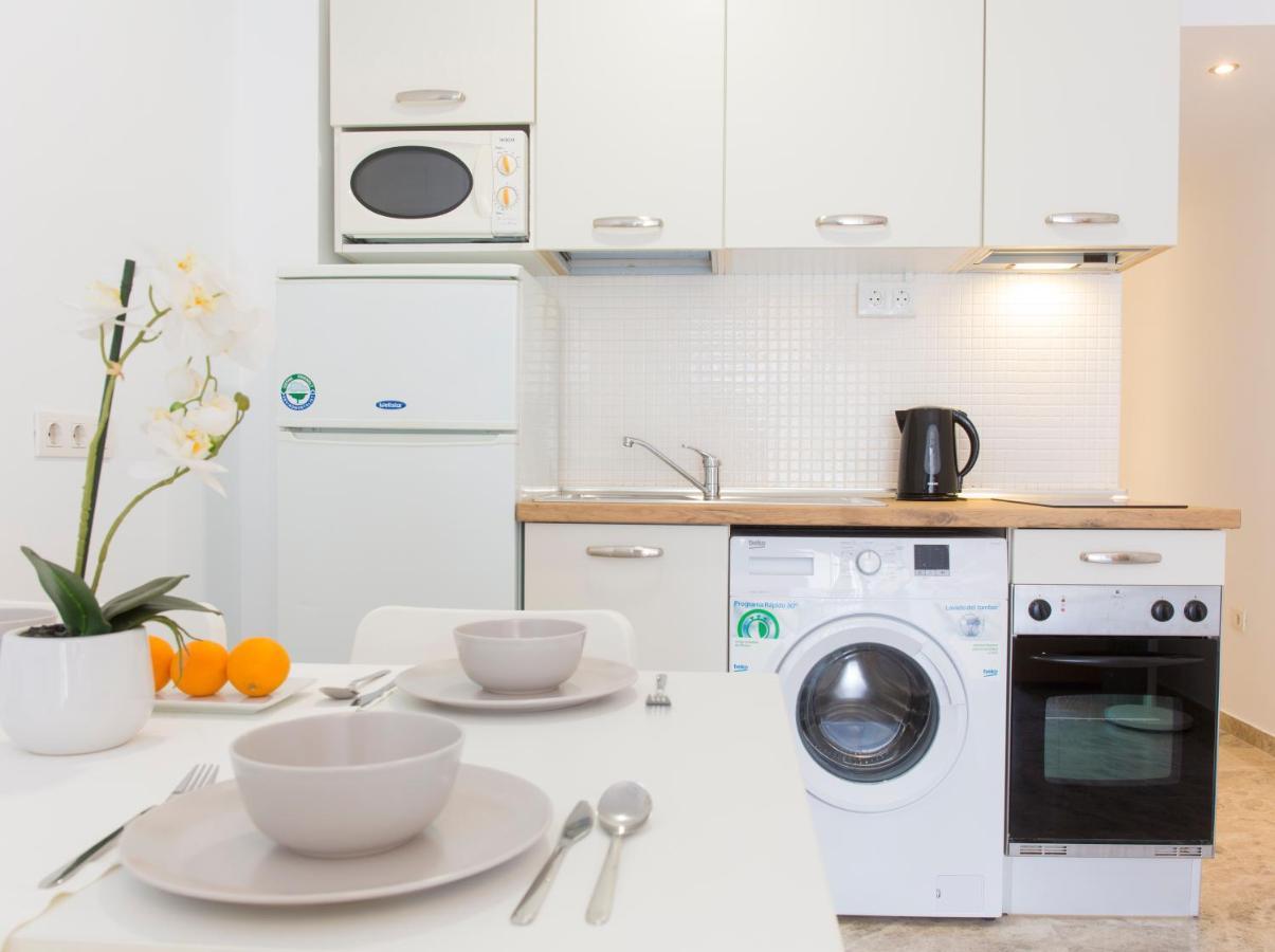 Apartamento Santuario De La Victoria Malaga Luaran gambar