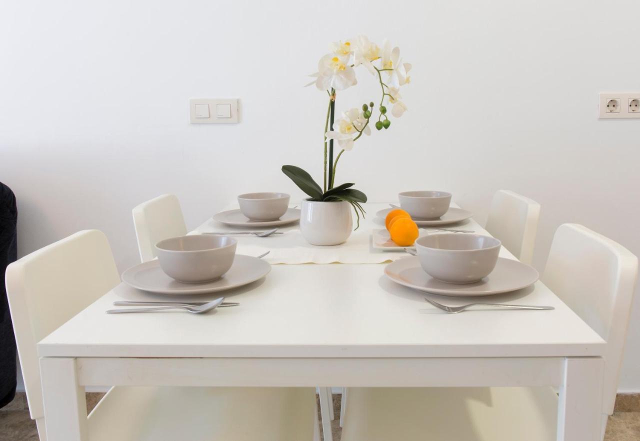 Apartamento Santuario De La Victoria Malaga Luaran gambar
