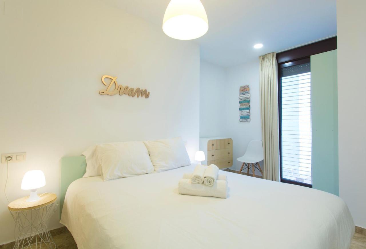 Apartamento Santuario De La Victoria Malaga Luaran gambar