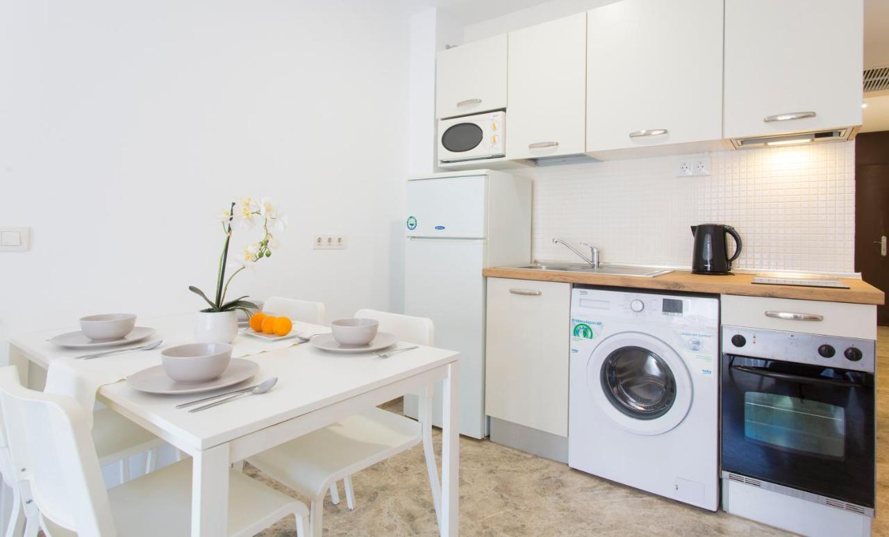 Apartamento Santuario De La Victoria Malaga Luaran gambar