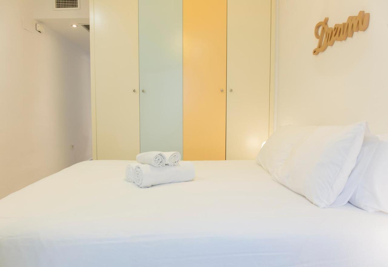Apartamento Santuario De La Victoria Malaga Luaran gambar