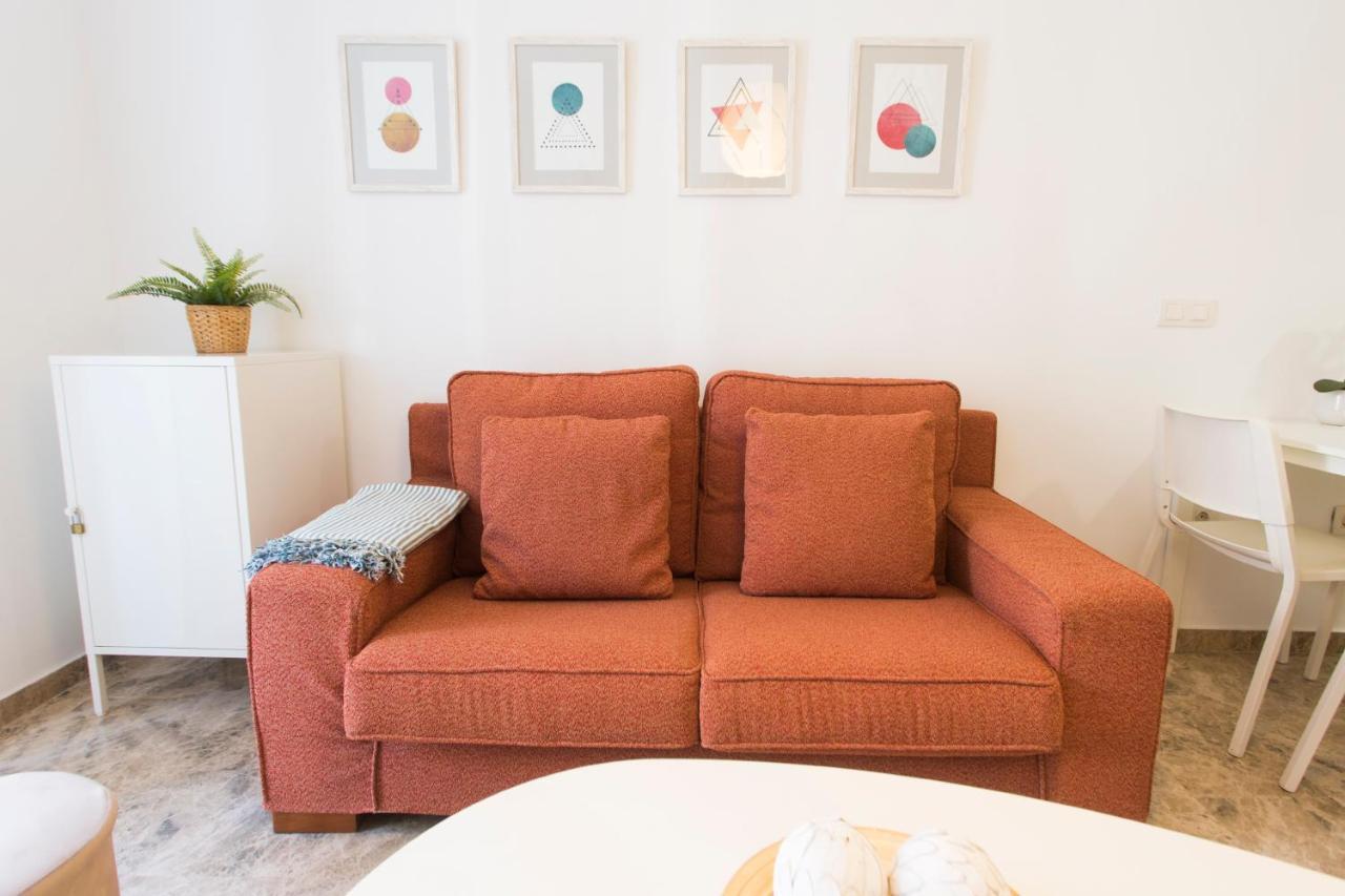 Apartamento Santuario De La Victoria Malaga Luaran gambar
