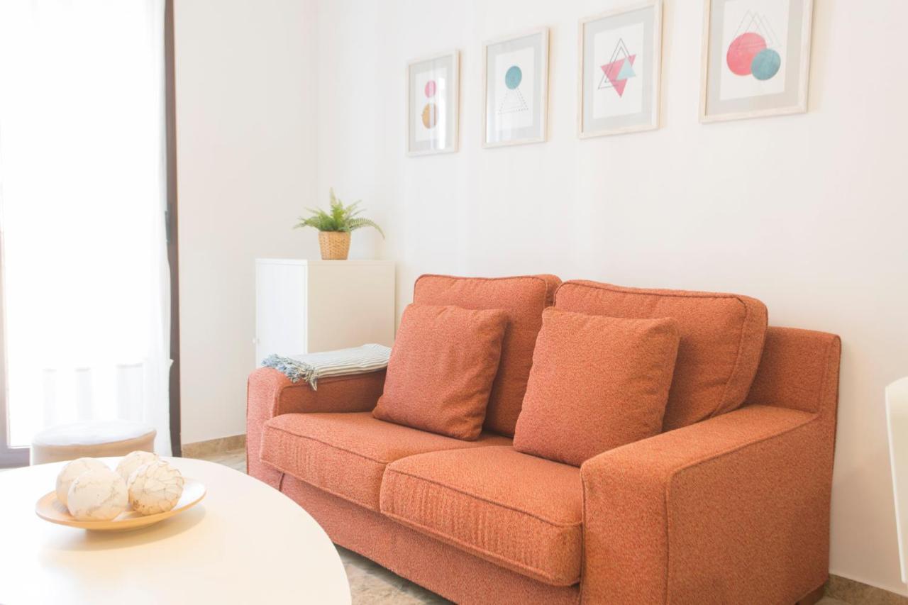 Apartamento Santuario De La Victoria Malaga Luaran gambar