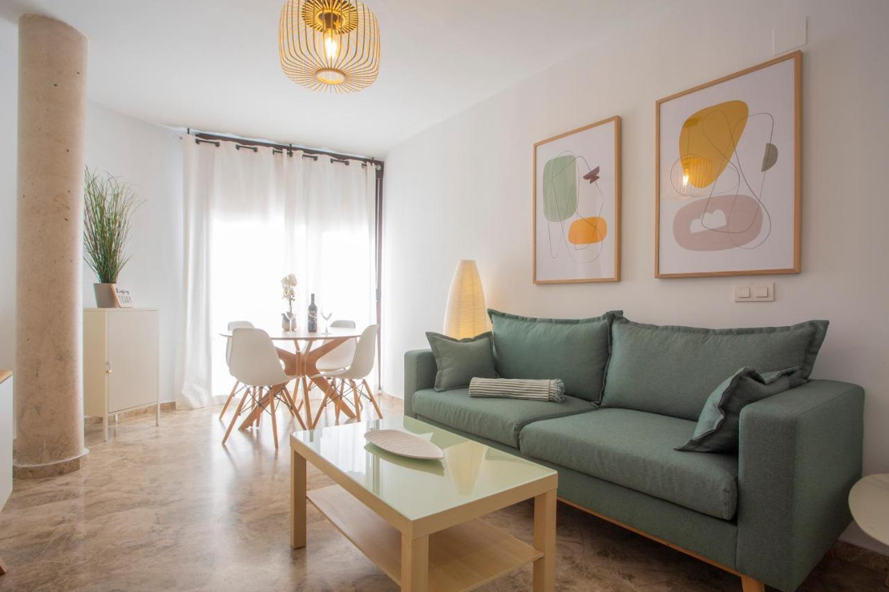 Apartamento Santuario De La Victoria Malaga Luaran gambar